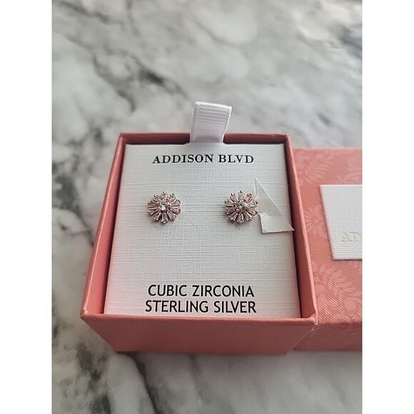 NEW Addison BLVD CZ Gold Plate 925 Sterling Silver Flower Daisy Stud Earrings - Picture 3 of 4